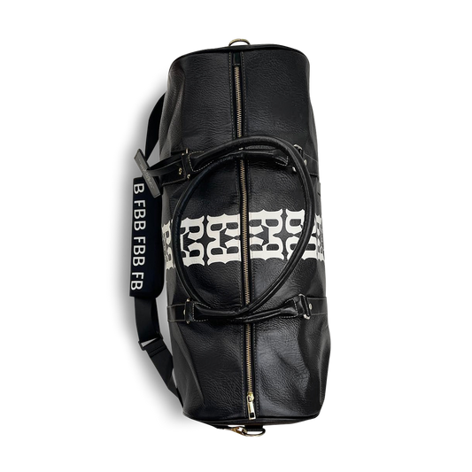 Front view Black Lynx - Sustainable Stylish Leather Travel Bag